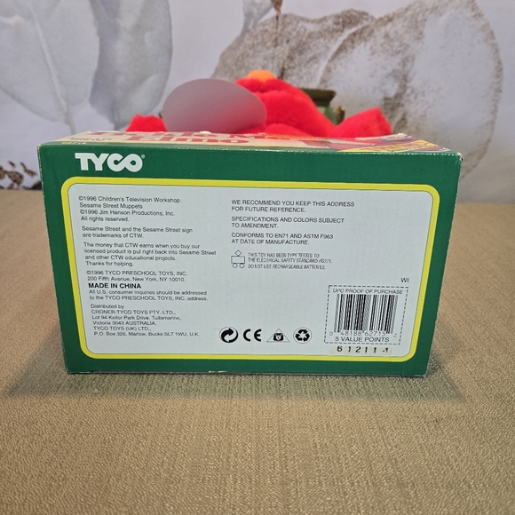 NIB Vintage 1996 Tyco Tickle Me Elmo - Original Sesame Street (62715) - Picture 5 of 6